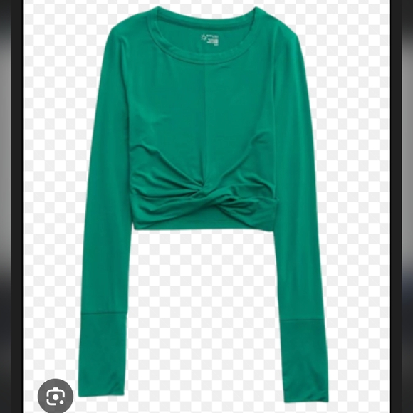 Aerie Thumbs Up Top Bundle - Picture 3 of 7